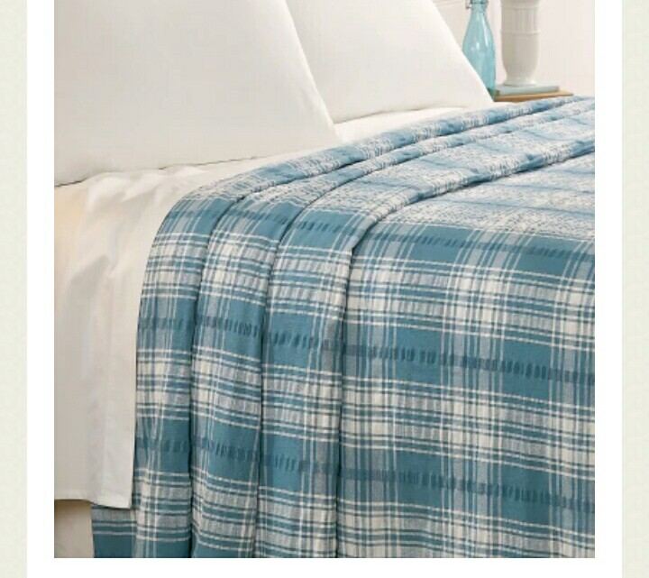 Seersucker bed linen
